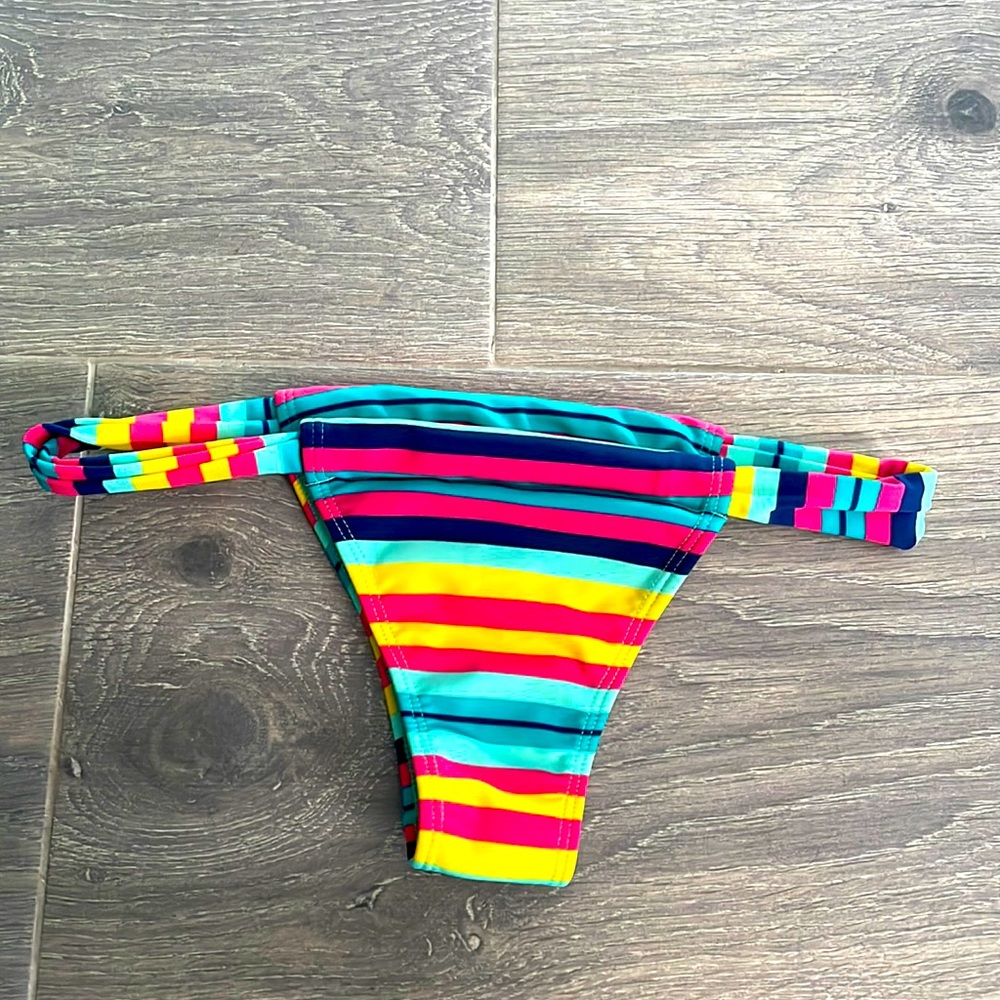 Bikini bottom